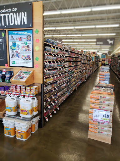 Pet Supply Store «Pet Supplies Plus», reviews and photos, 1407 Lincoln Hwy, Levittown, PA 19056, USA