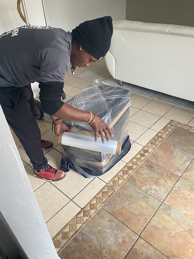 Moving and Storage Service «Two Men and a Truck», reviews and photos, 2500 W 15th St, Panama City, FL 32401, USA