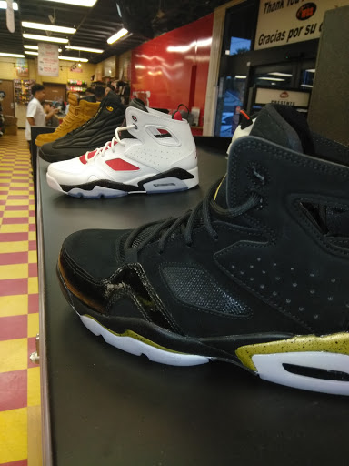 Shoe Store «WSS», reviews and photos, 104 W Foothill Blvd, Rialto, CA 92376, USA