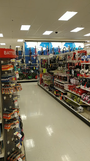 Department Store «Target», reviews and photos, 6100 Shingle Creek Pkwy, Brooklyn Center, MN 55430, USA