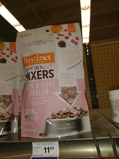 Pet Supply Store «Petco Animal Supplies», reviews and photos, 11331 W Broad St #151, Glen Allen, VA 23060, USA