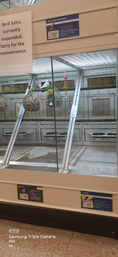 Pet Supply Store «PetSmart», reviews and photos, 5050 SE 14th St, Des Moines, IA 50320, USA