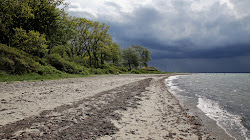 Lohals Nordstrand Beach'in fotoğrafı geniş bir kıyı şeridi ile birlikte