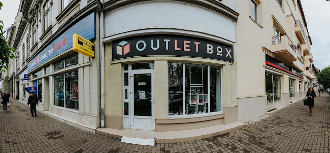 Outlet Box Arad