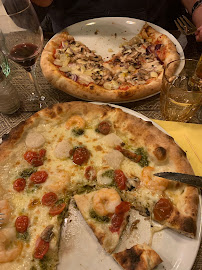 Pizza du Restaurant italien La dolce vita à Divonne-les-Bains - n°5