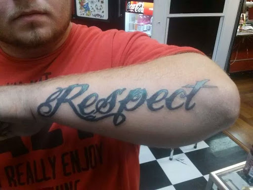 Tattoo Shop «Dungeon Tattooz», reviews and photos, 2834 S Sherwood Forest Blvd, Baton Rouge, LA 70816, USA