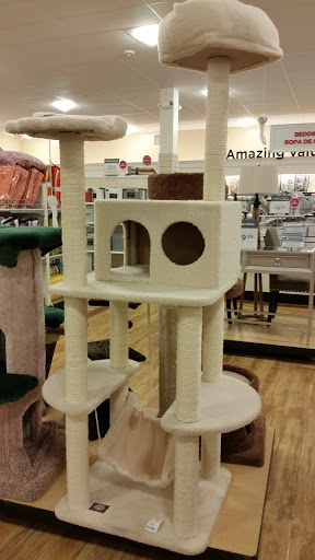 Shopping Mall «Shops at CenterPoint», reviews and photos, 3665 28th St SE, Grand Rapids, MI 49512, USA