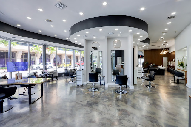 Emiliano Breit Salon & Spa