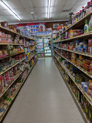 Grocery Store «Pine Mountain General Store», reviews and photos, 2513 Freeman Dr, Frazier Park, CA 93225, USA