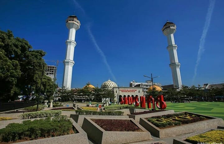 Menara Masjid Raya Bandung