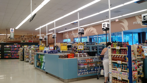 Grocery Store «Weis», reviews and photos, 883 Russell Ave, Gaithersburg, MD 20879, USA
