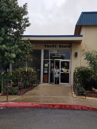 Sts Peter & Paul Thrift Store, 315 N Seguin Ave, New Braunfels, TX 78130, USA, 
