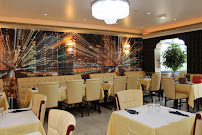 Atmosphère du Restaurant indien moderne Noor mahal à Pontoise - n°12