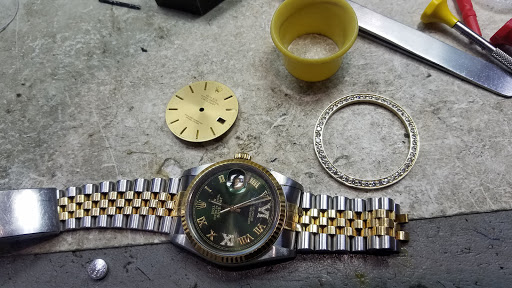 Jeweler «Marlowe Credit Jewelers», reviews and photos, 16055 Cross Bay Blvd, Jamaica, NY 11414, USA