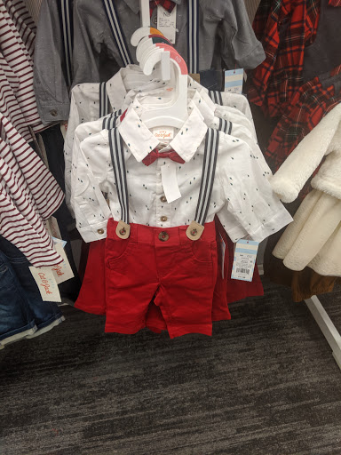 Department Store «Target», reviews and photos, 160 Pavilion Pkwy, Newport, KY 41071, USA