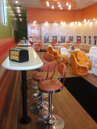 Frozen Yogurt Shop «Orange Leaf Frozen Yogurt», reviews and photos, 21501 21 Mile Rd, Macomb, MI 48044, USA