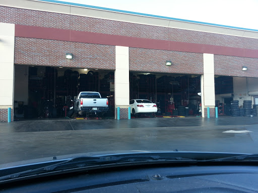 Tire Shop «Discount Tire Store - Lebanon, TN», reviews and photos, 613 S Cumberland St, Lebanon, TN 37087, USA