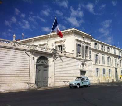 Préfecture De La Rochelle à La Rochelle