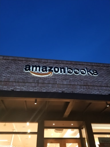 Book Store «Amazon Books», reviews and photos, 4545 La Jolla Village Dr, San Diego, CA 92122, USA