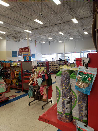 Pet Supply Store «Petco Animal Supplies», reviews and photos, 2255 East Ridge Road, Irondequoit, NY 14622, USA