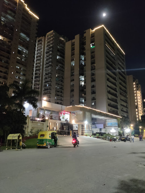 Google Maps image 19