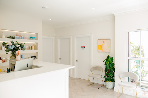 Dr. Laura Clinic in Galway, Co. Galway (Gaillimh)