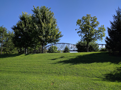 Park «Louisville Waterfront Park (Great Lawn, Harbor Lawn, Festival Plaza)», reviews and photos, 231 Witherspoon St, Louisville, KY 40202, USA