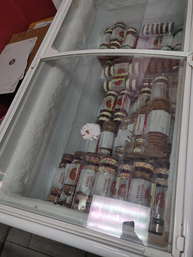 Ice Cream Shop «Carvel», reviews and photos, 4332 Amboy Rd, Staten Island, NY 10312, USA