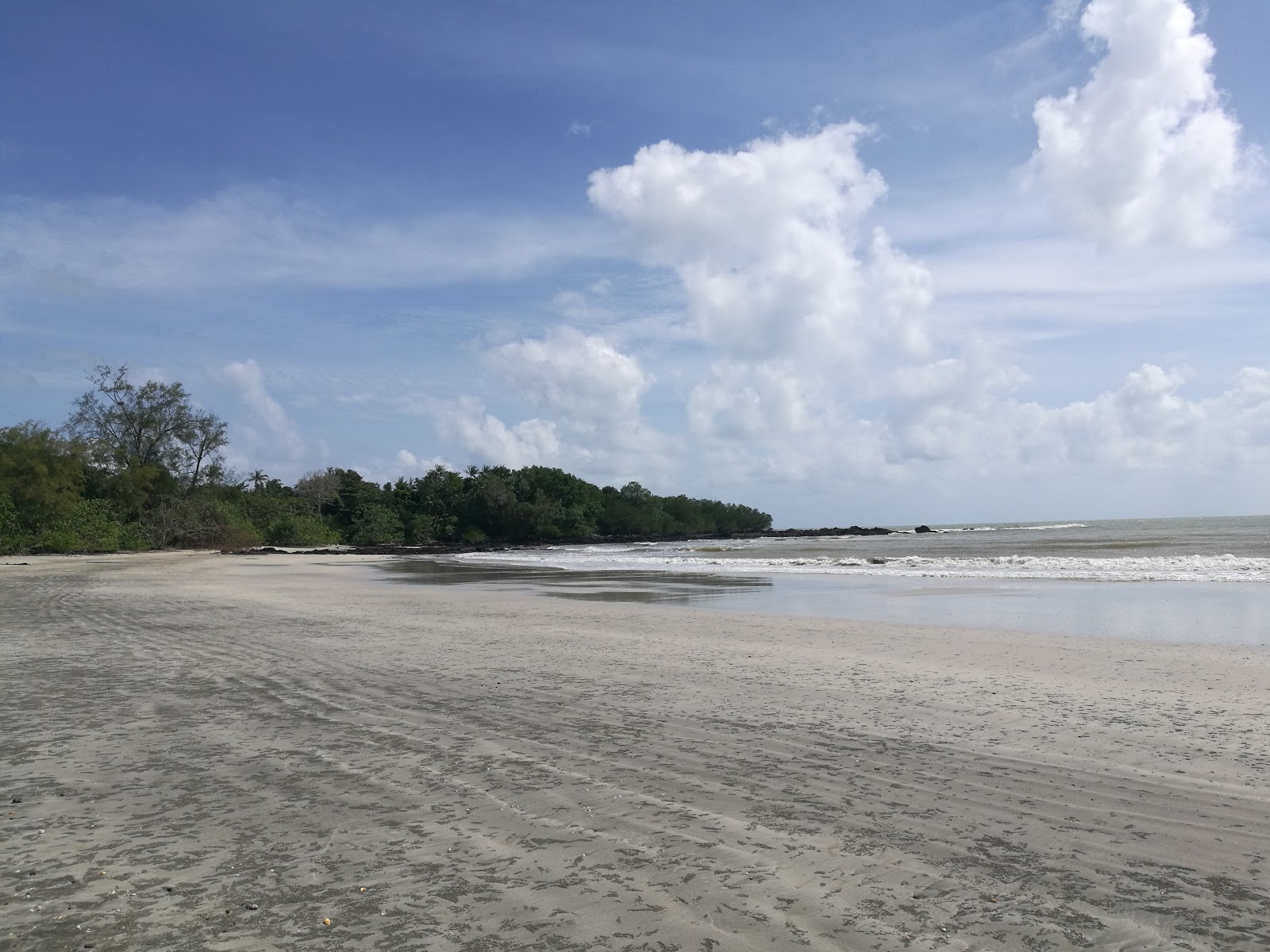 Zdjęcie Temalah Beach z poziomem czystości głoska bezdźwięczna