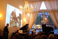 Feona Lee Jones Piano, Music Theory, Composition, Voice Lessons - Photo 4 - Car repair in Los Angeles, CA, Los Angeles