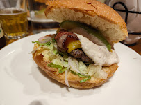 Plats et boissons du Restaurant de hamburgers Burger Bar - La Maison du HanDBurger à Aix-en-Provence - n°2