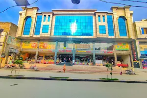Fazal Mall image