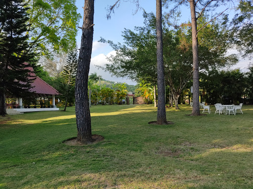 Area de Piscina - Vacacional Matua