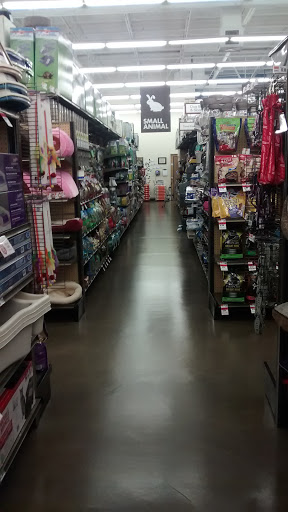 Pet Supply Store «Pet Supplies Plus», reviews and photos, 4332 Kent Rd, Stow, OH 44224, USA