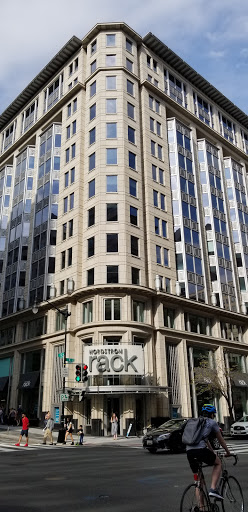 Department Store «Nordstrom Rack 12th Street», reviews and photos, 555 12th St NW c120, Washington, DC 20004, USA