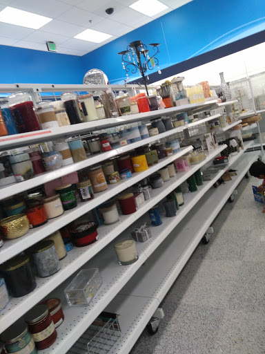 Clothing Store «Ross Dress for Less», reviews and photos, 3129 Market Center Drive, Morrisville, NC 27560, USA