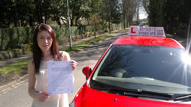Reviews of Real Motoring Tuition in Leeds - Driving school