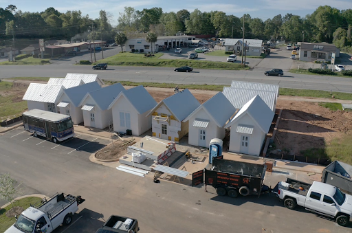 Opelika & Auburn Roofing LLC in Opelika, Alabama