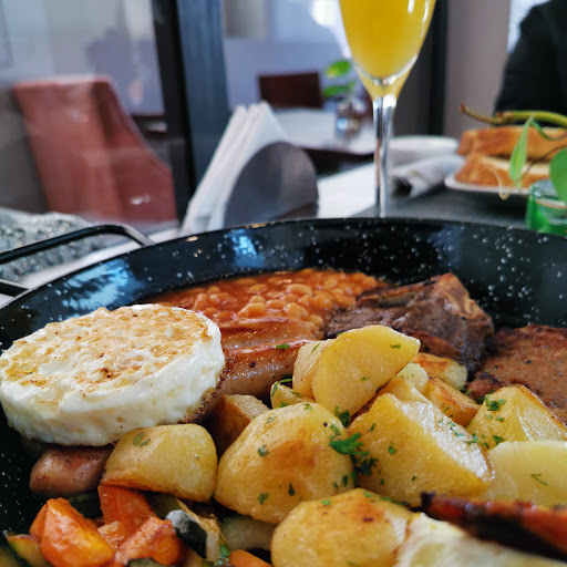 Circa lagos, 2 Kola Adeyina Close, Off Jerry Iriabe Street Lekki, Lekki Phase 1, Lagos, Nigeria, Seafood Restaurant, state Lagos
