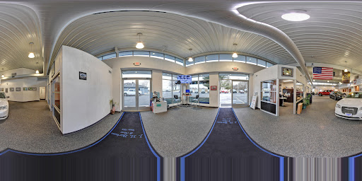 Used Car Dealer «J.H. Barkau & Sons», reviews and photos, 1102 E South St, Freeport, IL 61032, USA