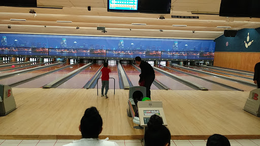 Bowling Alley «Thunderbird Lanes», reviews and photos, 5830 Castor Ave, Philadelphia, PA 19149, USA