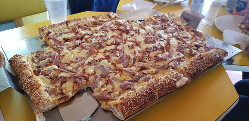 Yuri pizzas