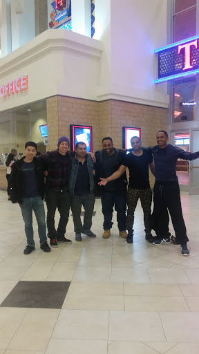 Movie Theater «Edwards Santa Maria 14 & RPX», reviews and photos, 100 Town Center E, Santa Maria, CA 93454, USA