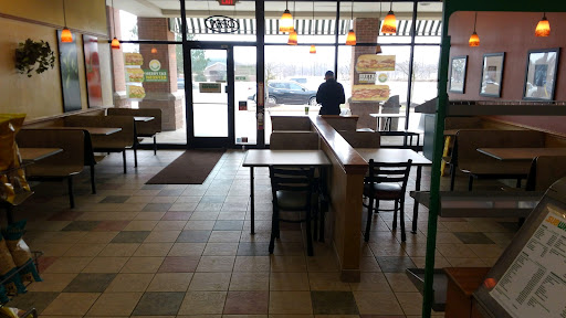 Restaurant «Subway», reviews and photos, 10051 Highland Rd C, Howell, MI 48843, USA
