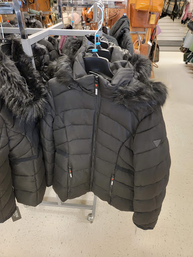 Department Store «T.J. Maxx», reviews and photos, 2511 Corridor Way, Coralville, IA 52241, USA