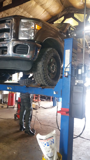 Muffler Shop «J & J Muffler», reviews and photos, 1404 W South St, Lebanon, IN 46052, USA