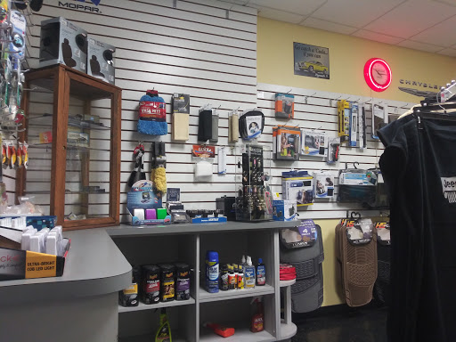 Car Dealer «Boniface-Hiers Chrysler Dodge Jeep», reviews and photos, 1775 E Merritt Island Causeway, Merritt Island, FL 32952, USA