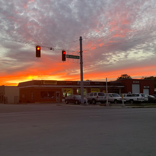 Auto Repair Shop «Meineke Car Care Center», reviews and photos, 321 Market St, Charlestown, IN 47111, USA