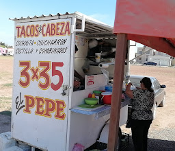 Tacos de Cabeza \