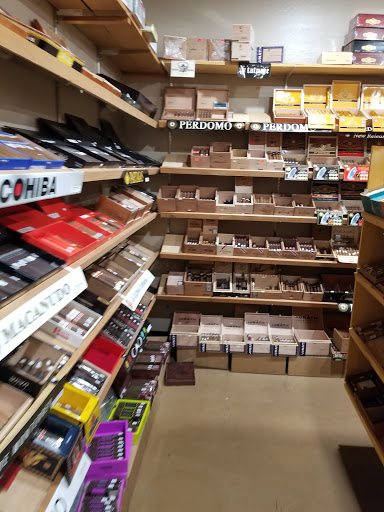 Cigar Shop «Fumar Cigars Inc.», reviews and photos, 2010 W Parkside Ln, Phoenix, AZ 85027, USA